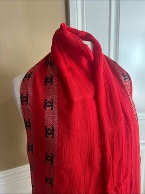 CC collection, Red Luxury Logo Fringe Scarf